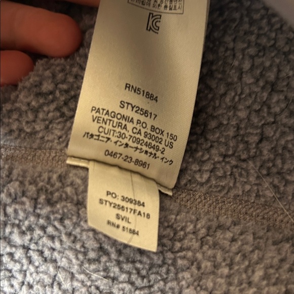 Patagonia Heathered Gray Fleece Pullover - Picture 9 of 10